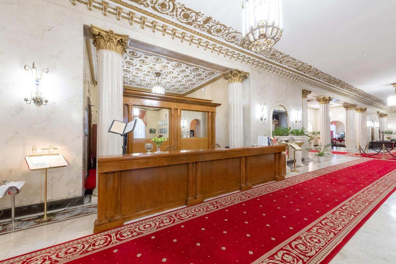 Legendary Hotel Sovietsky Moscovo Exterior foto