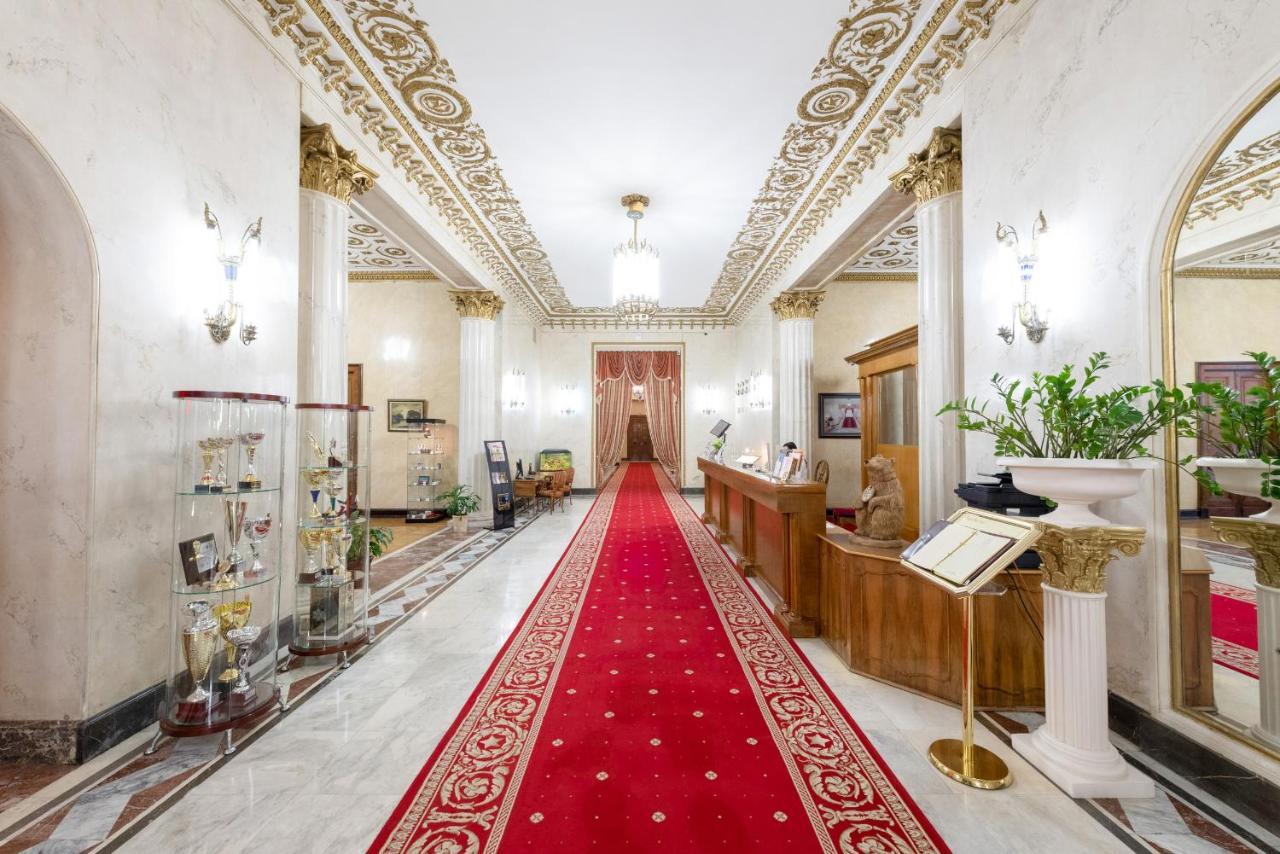 Legendary Hotel Sovietsky Moscovo Exterior foto